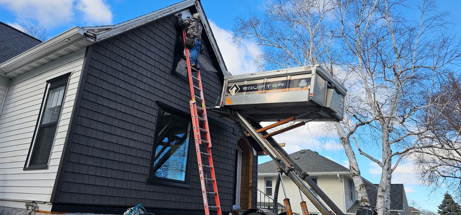 Residential and Commercial Roofing Experts